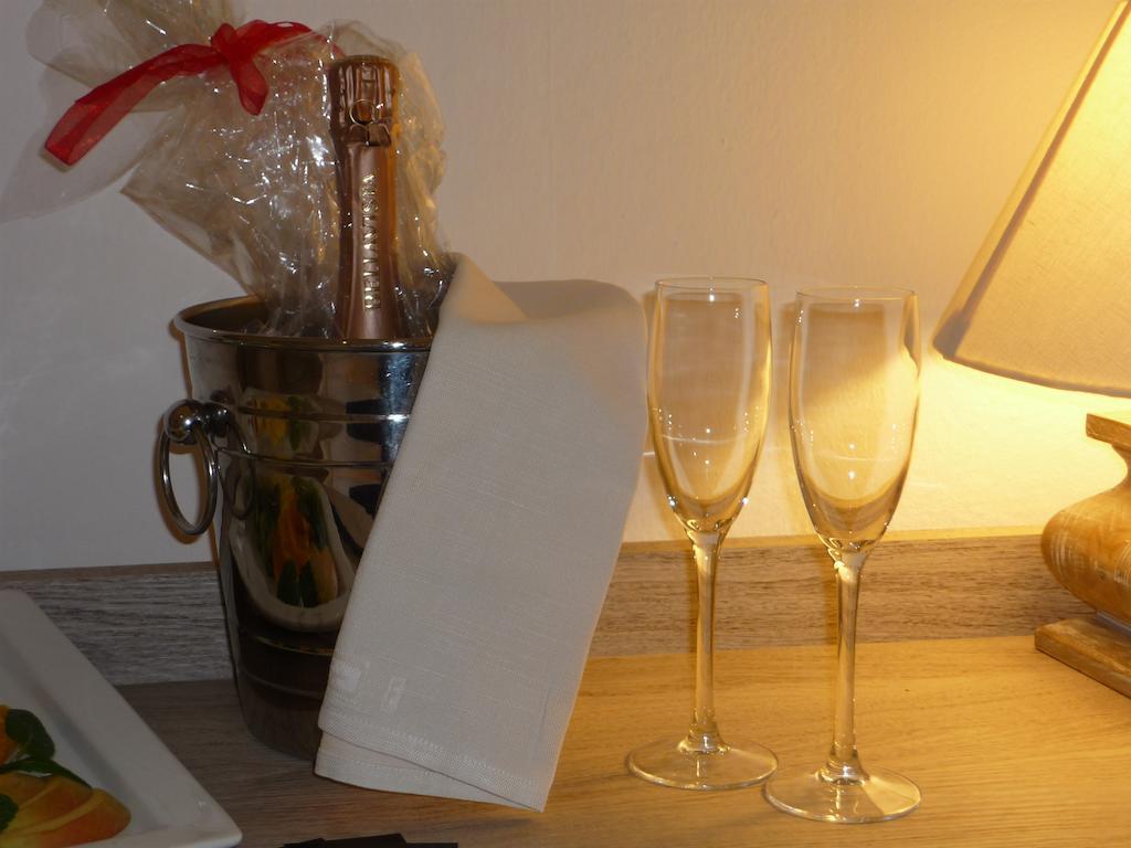 La Locanda Dell'Officina Olbia Pokoj fotografie