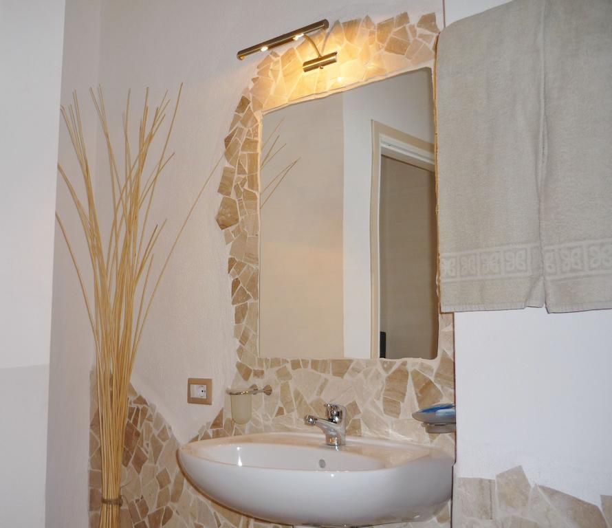 La Locanda Dell'Officina Olbia Pokoj fotografie