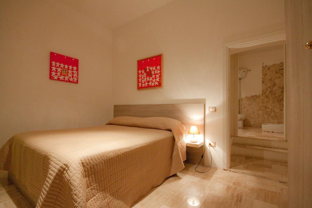 La Locanda Dell'Officina Olbia Pokoj fotografie